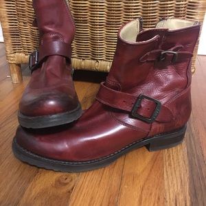 Frye boots women’s size 9